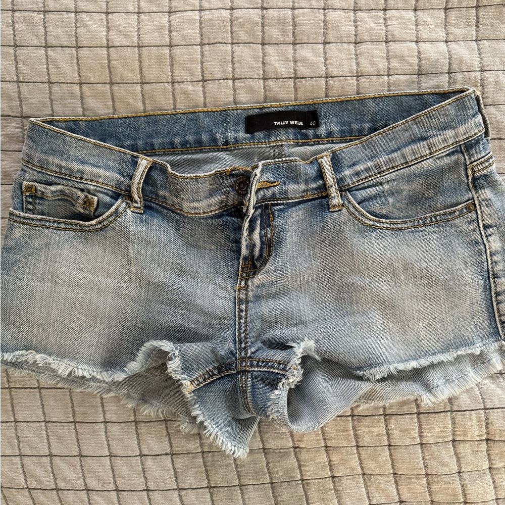 Valley West Light Blue Denim Shorts